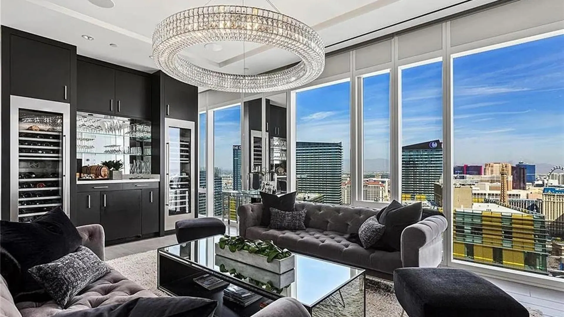 라스베이거스 Lavish High-Floor Penthouse With Panoramic Views 아파트