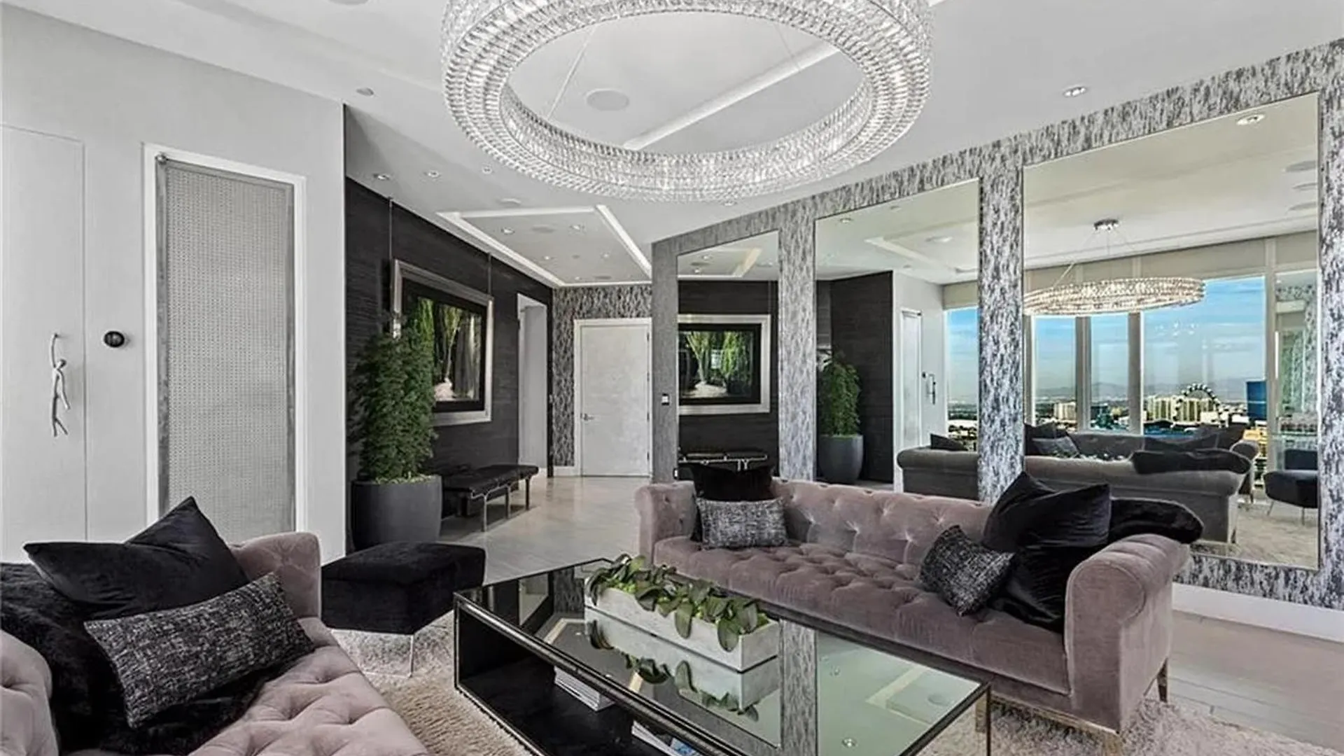 라스베이거스 Lavish High-Floor Penthouse With Panoramic Views 아파트
