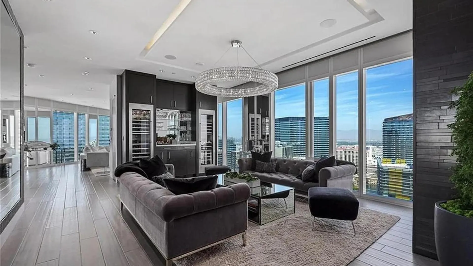 라스베이거스 Lavish High-Floor Penthouse With Panoramic Views 아파트